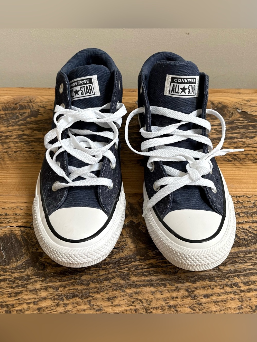 Converse Chuck Taylor All Star Madison Mid Top Navy Blue – Mens 6 / Womens 8